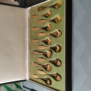✔️Canadian gold plated spoon collection Vintage
